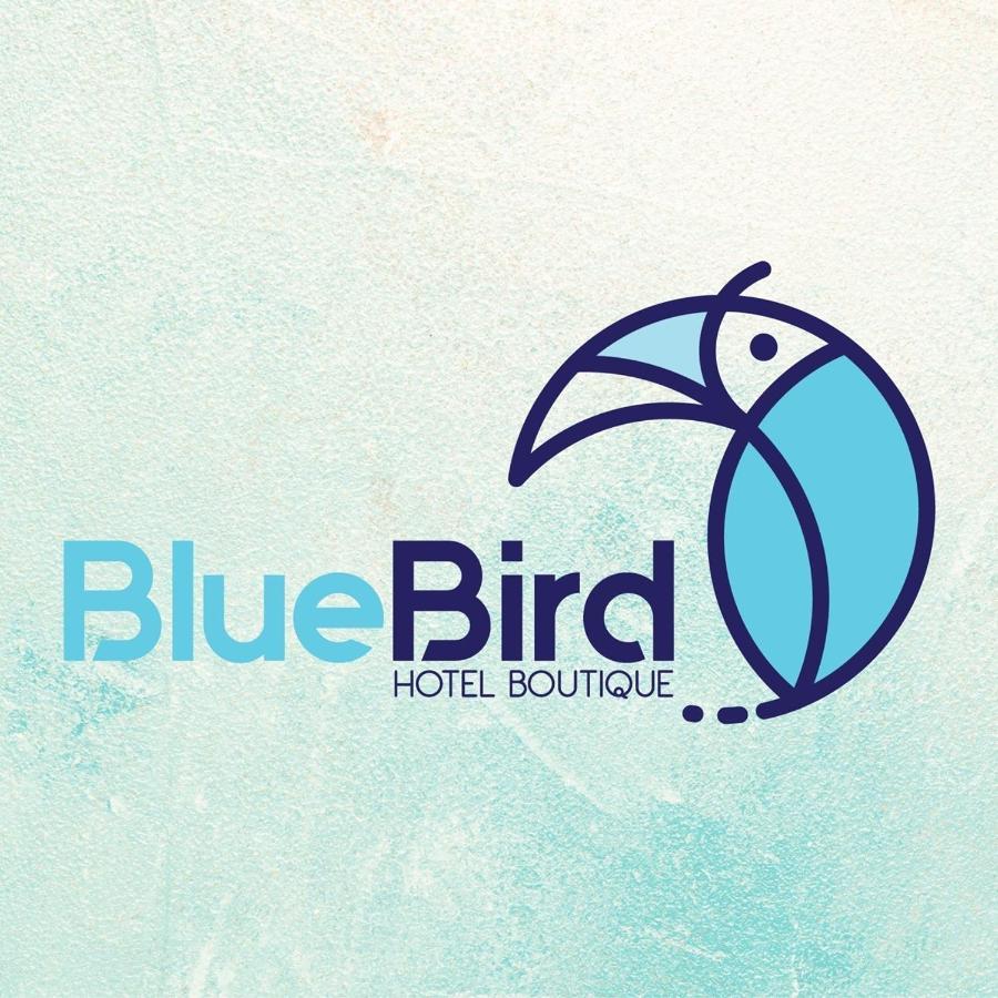 ホテル Blue Bird バカラル エクステリア 写真