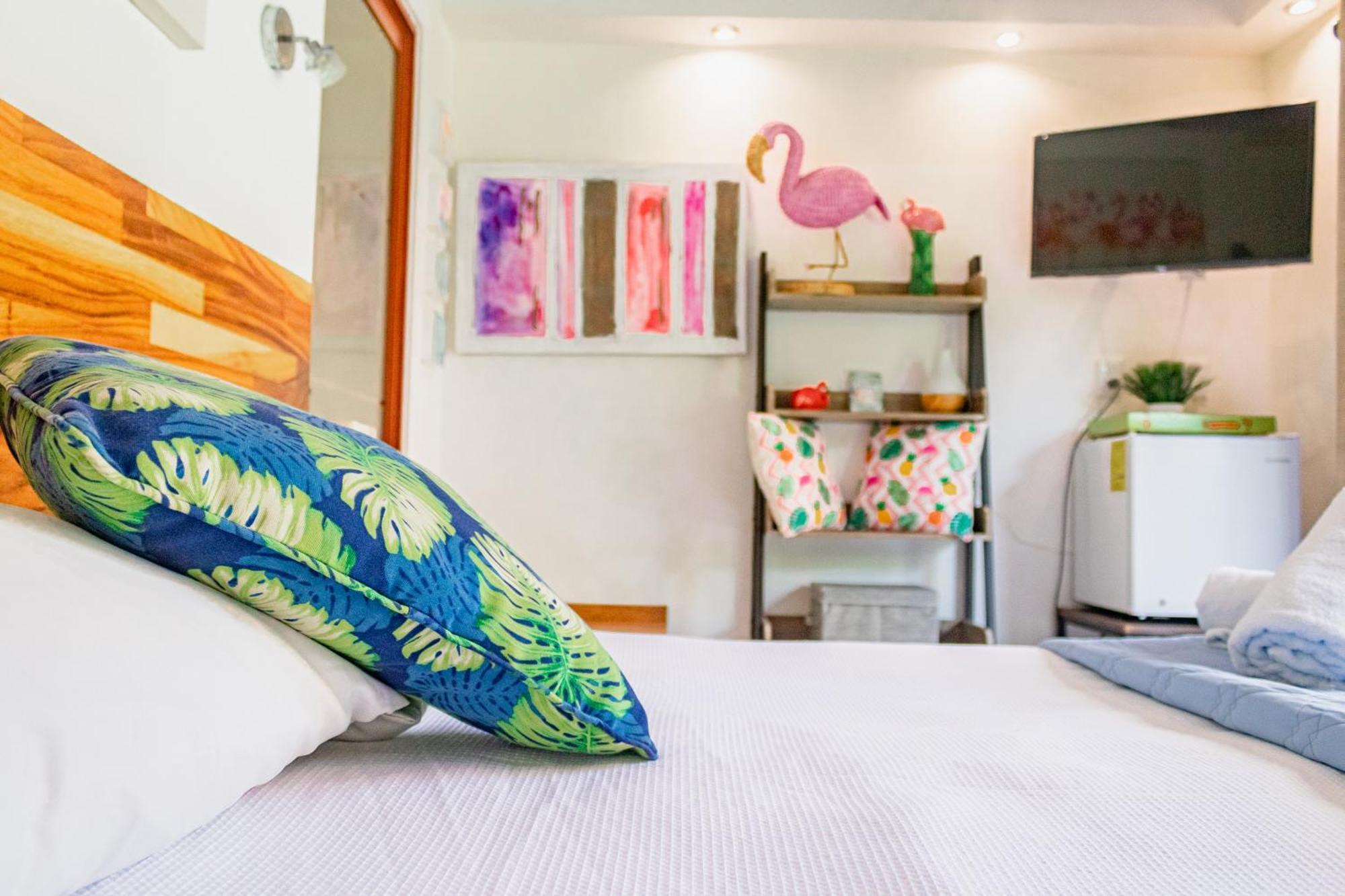 ホテル Blue Bird バカラル 部屋 写真